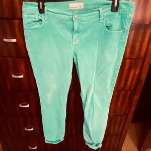 Green corduroy skinny pants